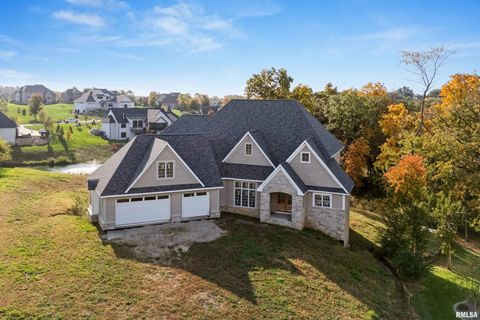 Tiny photo for 19468 250TH Avenue, Bettendorf, IA 52722 (MLS # QC4268570)