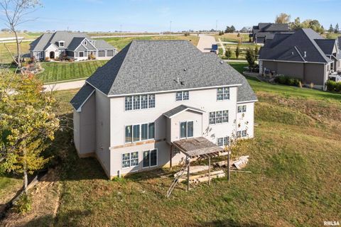 Tiny photo for 19468 250TH Avenue, Bettendorf, IA 52722 (MLS # QC4268570)