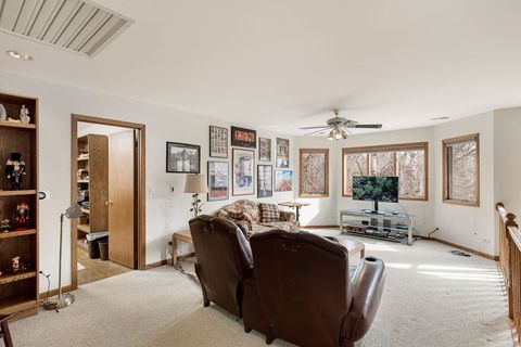 Tiny photo for 2012 Forest Creek Lane #2012, Libertyville, IL 60048 (MLS # 12578537)