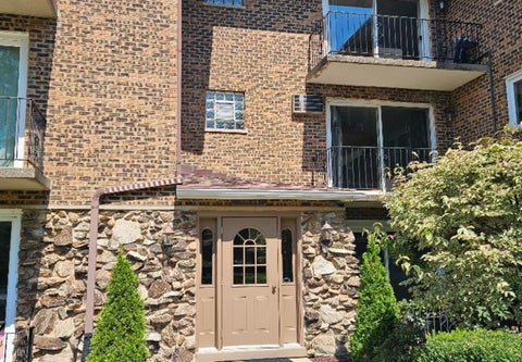 Photo of 9040 W 140th Street #2B, Orland Park, IL 60462 (MLS # 12745068)