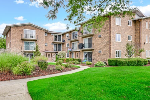 Tiny photo for 9040 W 140th Street #2B, Orland Park, IL 60462 (MLS # 12745068)
