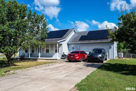 Tiny photo for 5626 Silver Fox Drive, Carterville, IL 62918 (MLS # QC4267195)