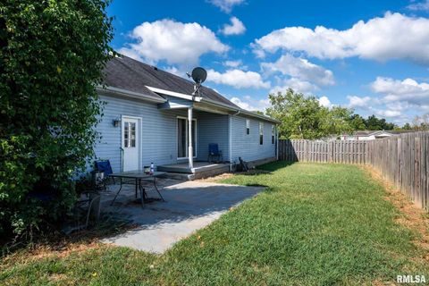 Tiny photo for 5626 Silver Fox Drive, Carterville, IL 62918 (MLS # QC4267195)