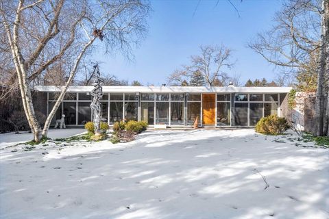 270 Euclid Avenue Winnetka IL 60093