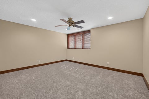 Tiny photo for 5349 Griffin Lane, Bettendorf, IA 52722 (MLS # 12760193)