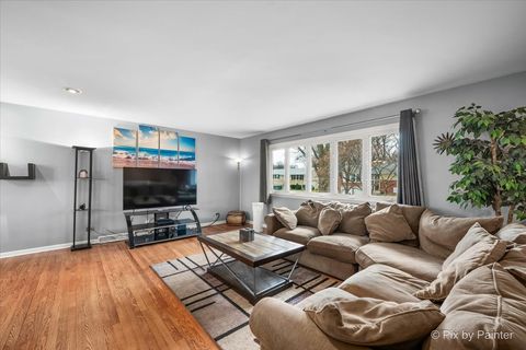 Tiny photo for 353 N MORRIS Drive, Palatine, IL 60074 (MLS # 12573510)