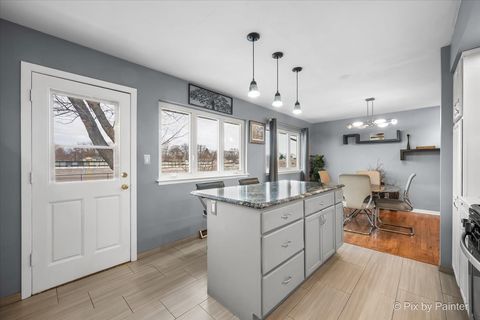 Tiny photo for 353 N MORRIS Drive, Palatine, IL 60074 (MLS # 12573510)