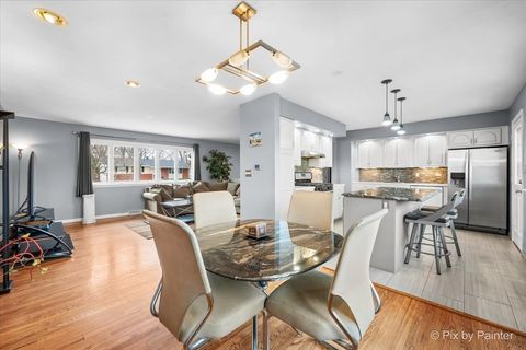 Tiny photo for 353 N MORRIS Drive, Palatine, IL 60074 (MLS # 12573510)