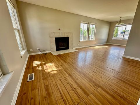 Tiny photo for 1458 woodland Drive, South Elgin, IL 60177 (MLS # 12492865)