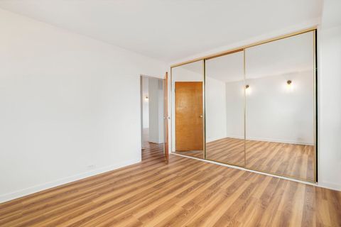 Tiny photo for 5050 S East End Avenue #7A, Chicago, IL 60615 (MLS # 12503752)
