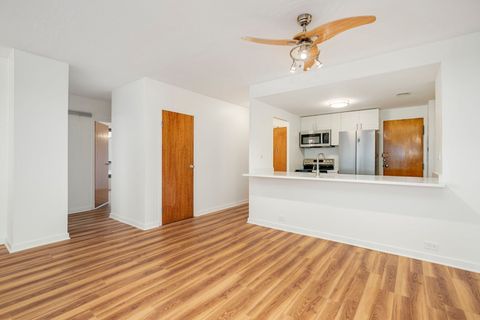 Tiny photo for 5050 S East End Avenue #7A, Chicago, IL 60615 (MLS # 12503752)