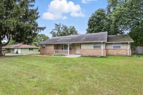 Tiny photo for 1401 20th Street, Zion, IL 60099 (MLS # 12460023)