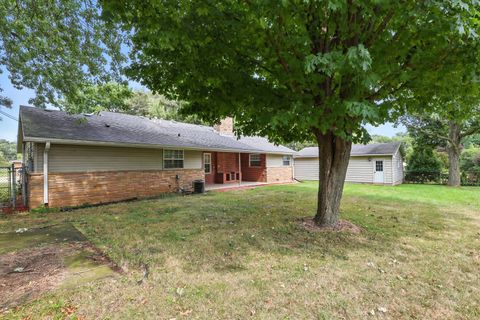 Tiny photo for 1401 20th Street, Zion, IL 60099 (MLS # 12460023)