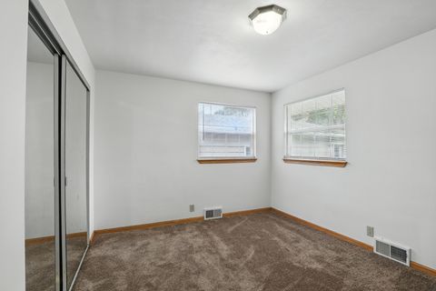 Tiny photo for 1401 20th Street, Zion, IL 60099 (MLS # 12460023)