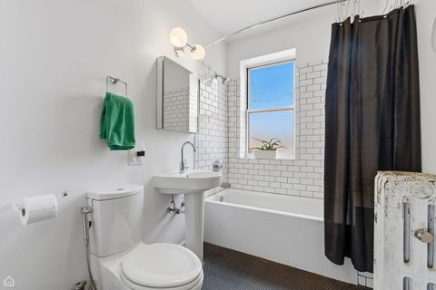 Tiny photo for 6123 S Woodlawn Avenue #3, Chicago, IL 60637 (MLS # 12653095)