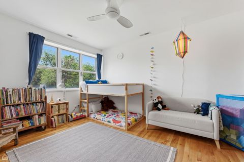 Tiny photo for 6123 S Woodlawn Avenue #3, Chicago, IL 60637 (MLS # 12653095)