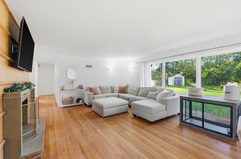 Tiny photo for 152 Aberdeen Drive, East Dundee, IL 60118 (MLS # 12506499)