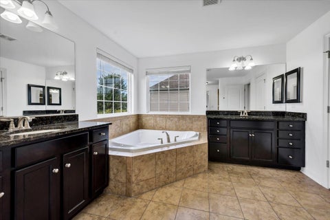 Tiny photo for 23590 Sanctuary Club Drive, Kildeer, IL 60047 (MLS # 12783997)