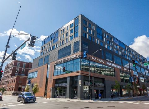 1025 W Addison Street S830 Chicago IL 60613