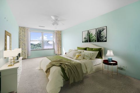 Tiny photo for 4601 W Touhy Avenue #714, Lincolnwood, IL 60712 (MLS # 12450119)