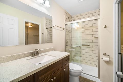 Tiny photo for 4601 W Touhy Avenue #714, Lincolnwood, IL 60712 (MLS # 12450119)