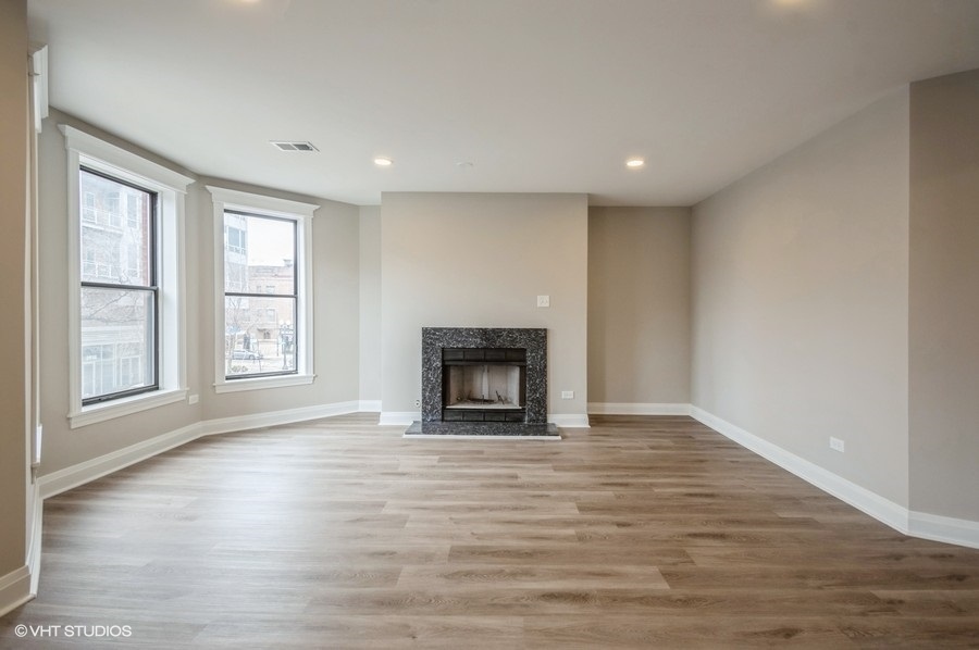 3909 N SHERIDAN Road 2H