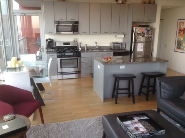 659 W Randolph Street 1709