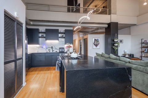 Tiny photo for 6 S Laflin Street #107S, Chicago, IL 60607 (MLS # 12568256)