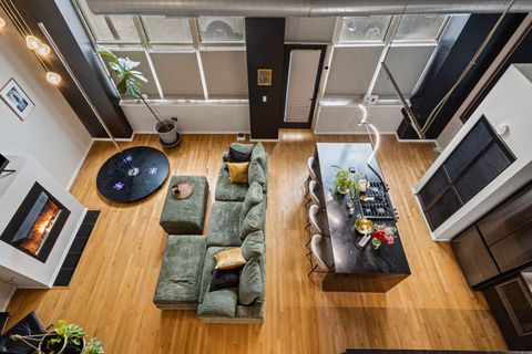 Tiny photo for 6 S Laflin Street #107S, Chicago, IL 60607 (MLS # 12568256)