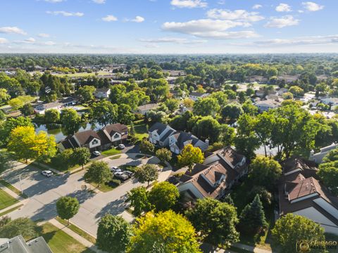 Tiny photo for 722 Sutton Circle, Wheeling, IL 60090 (MLS # 12473779)
