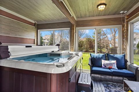 Tiny photo for 832 Deering Court, West Chicago, IL 60185 (MLS # 12575352)