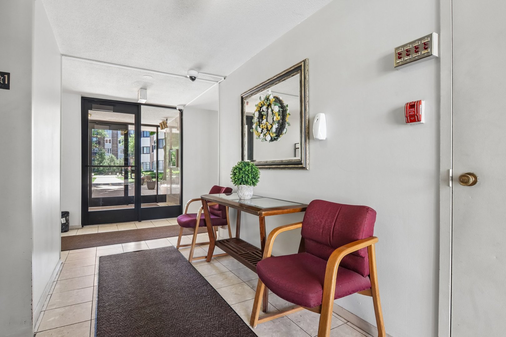 5500 W LINCOLN Avenue 111E