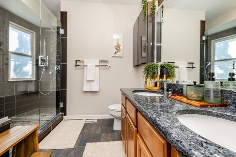 Tiny photo for 831 W 14th Place, Chicago, IL 60608 (MLS # 12699940)