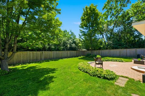 Tiny photo for 689 Timber Hill Road, Deerfield, IL 60015 (MLS # 12683388)