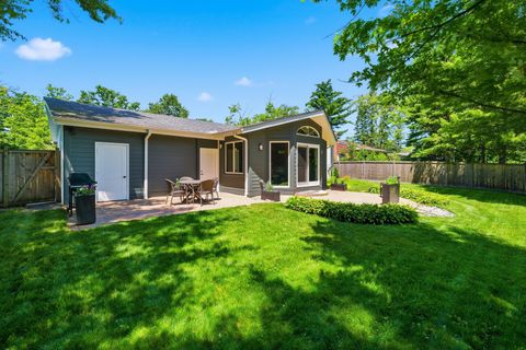 Tiny photo for 689 Timber Hill Road, Deerfield, IL 60015 (MLS # 12683388)