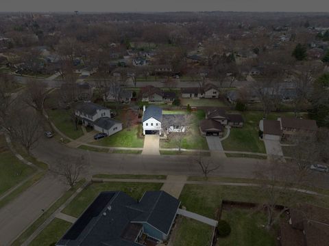 Tiny photo for 530 Cumberland Trail, Elgin, IL 60123 (MLS # 12623884)