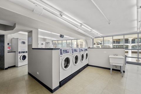 Tiny photo for 300 N State Street #5235, Chicago, IL 60654 (MLS # 12565863)