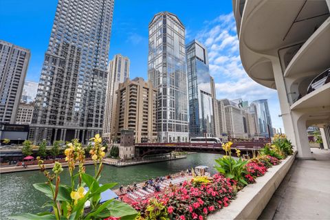 Tiny photo for 300 N State Street #5235, Chicago, IL 60654 (MLS # 12565863)