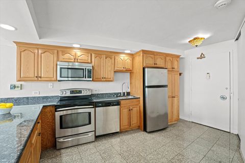 Tiny photo for 300 N State Street #5235, Chicago, IL 60654 (MLS # 12565863)