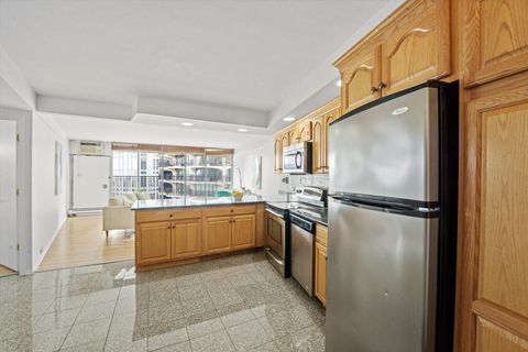 Tiny photo for 300 N State Street #5235, Chicago, IL 60654 (MLS # 12565863)