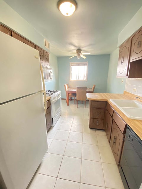 Tiny photo for 13933 LARAMIE Avenue #217, Crestwood, IL 60418 (MLS # 12757836)