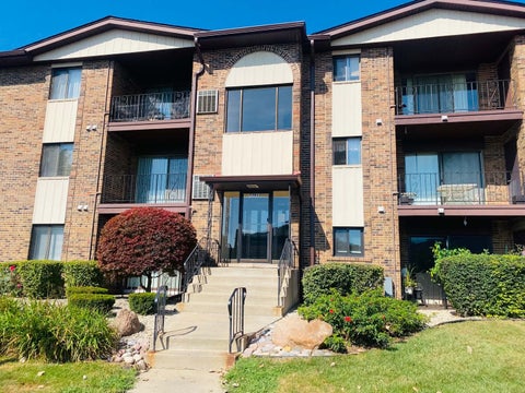 Photo of 13933 LARAMIE Avenue #217, Crestwood, IL 60418 (MLS # 12757836)