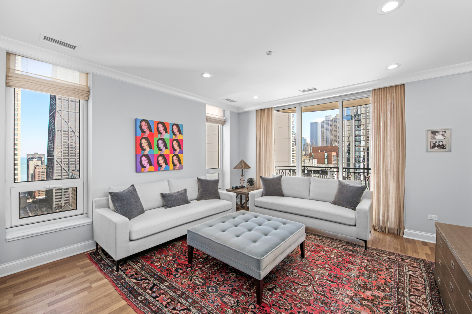 10 E Delaware Place 25B