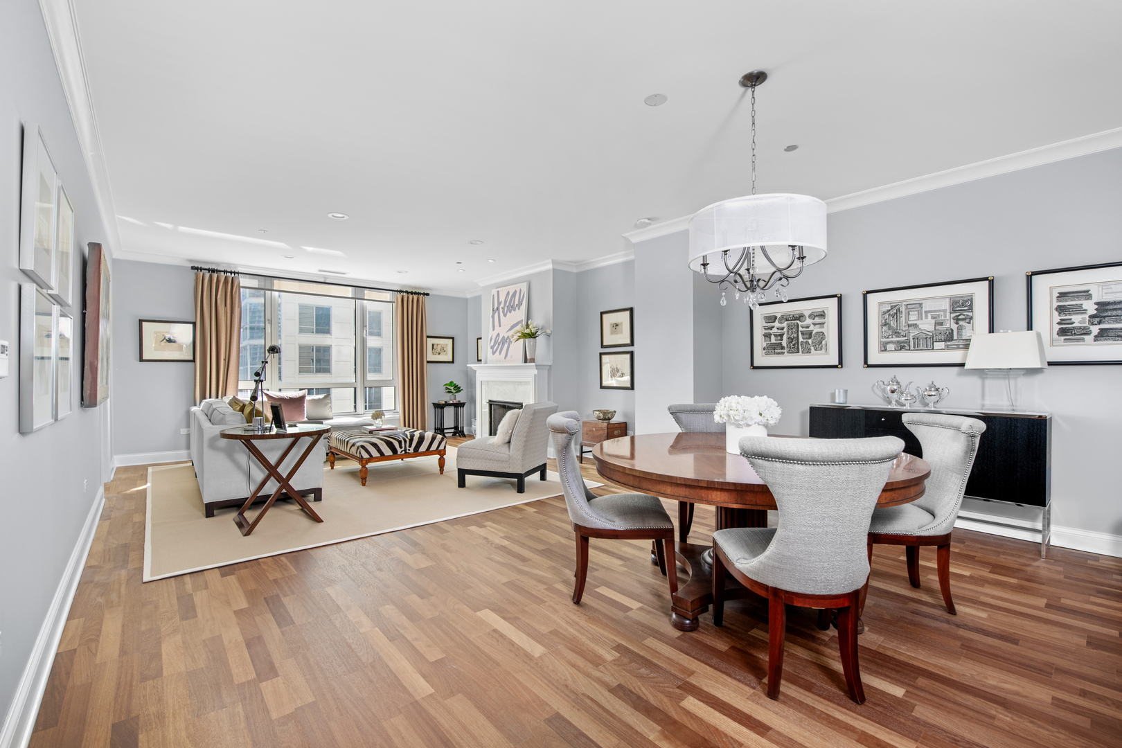 10 E Delaware Place 25B