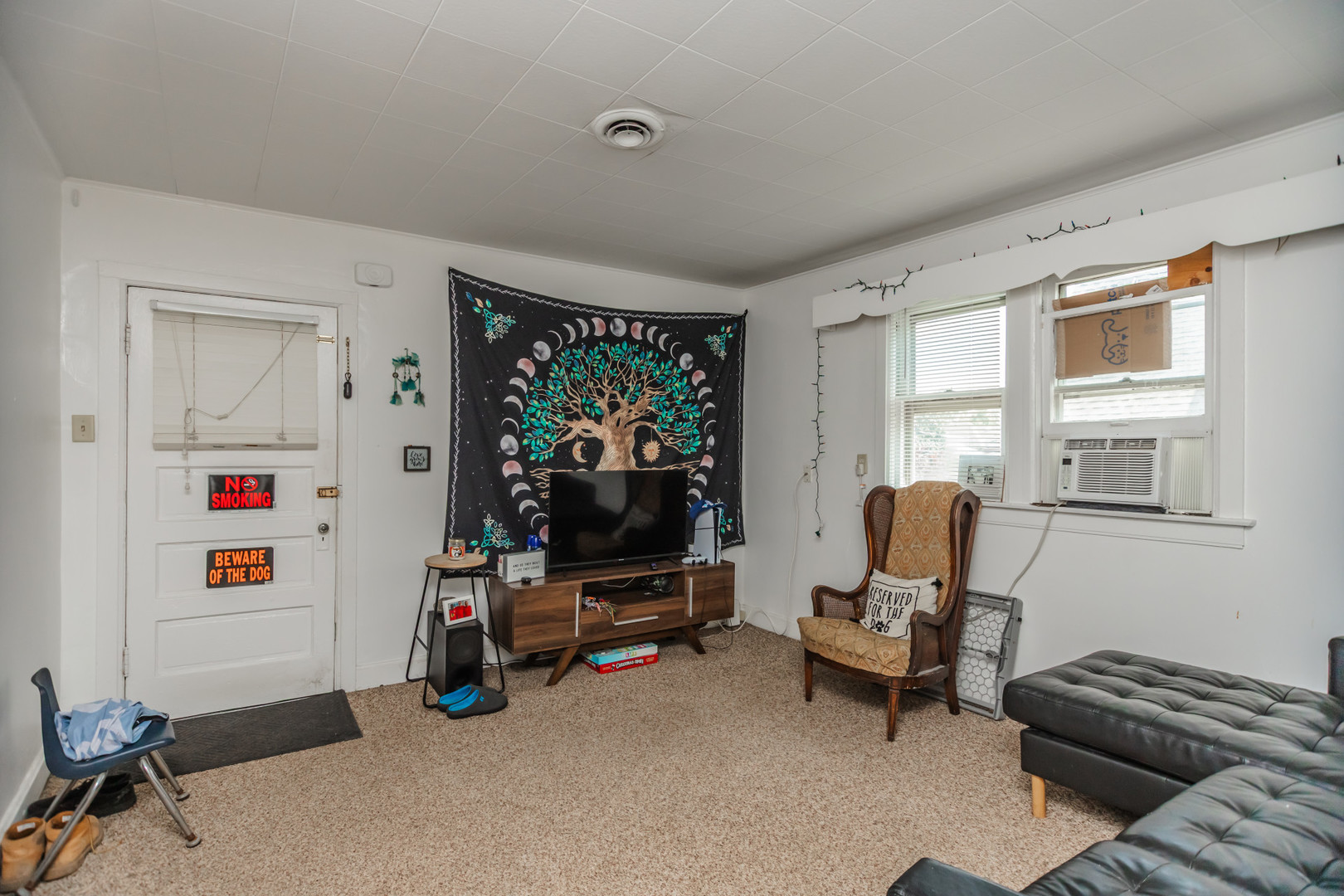 Forest Park, Illinois 60130, United States, 3 Bedrooms Bedrooms, ,3 BathroomsBathrooms,Residential,Contingent,187158