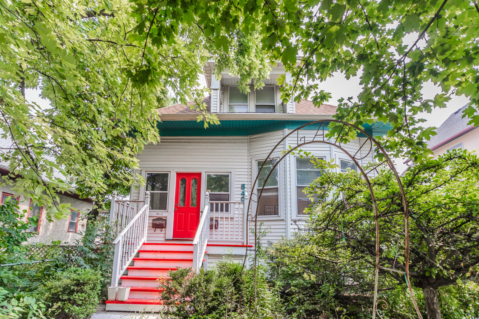 Forest Park, Illinois 60130, United States, 3 Bedrooms Bedrooms, ,3 BathroomsBathrooms,Residential,Contingent,187158