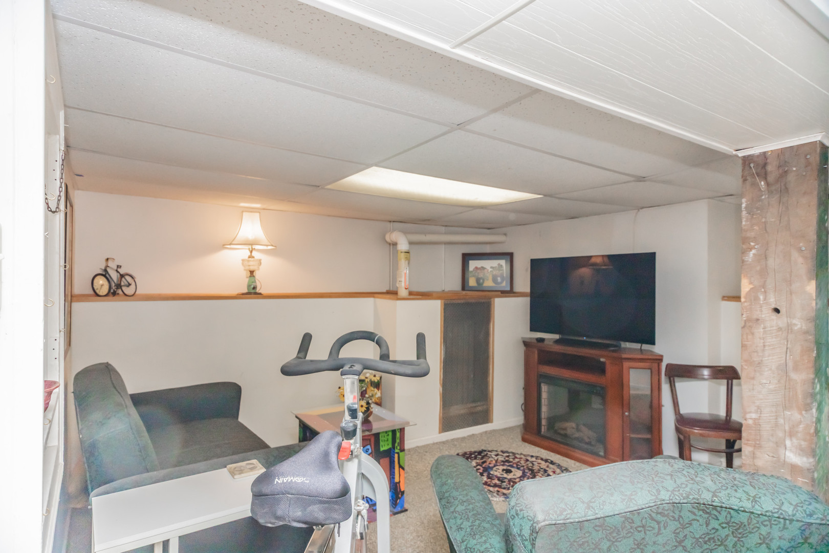 Forest Park, Illinois 60130, United States, 3 Bedrooms Bedrooms, ,3 BathroomsBathrooms,Residential,Contingent,187158