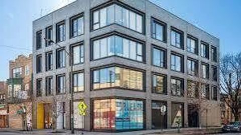 3462 N Lincoln Avenue 205 Chicago IL 60657