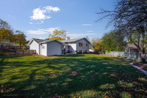 A home in Woodridge