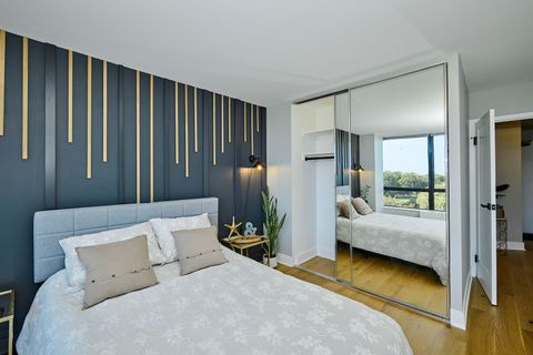 Tiny photo for 5415 N Sheridan Road #502, Chicago, IL 60640 (MLS # 12475978)